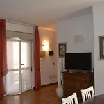 Leda Home